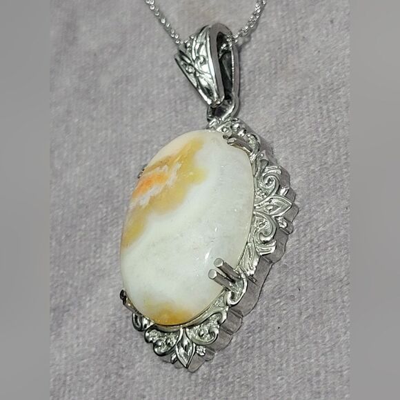 Crazy Lace Agate Pendant Necklace - Picture 6 of 14